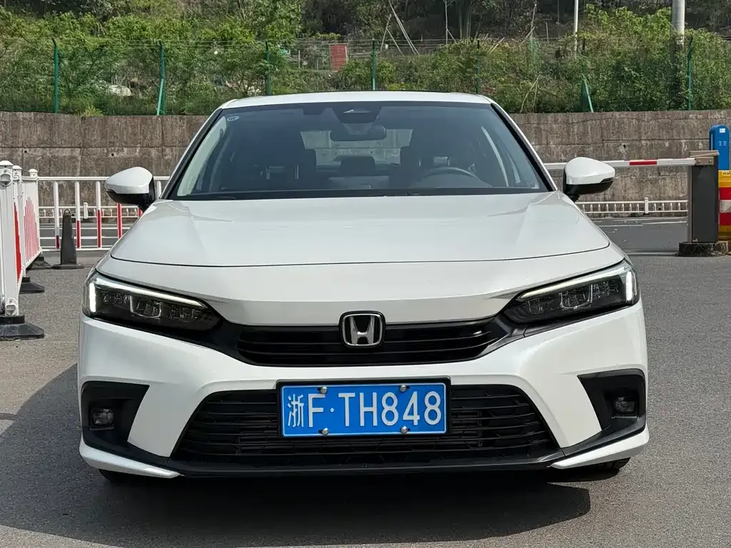 Honda Civic — фото 5