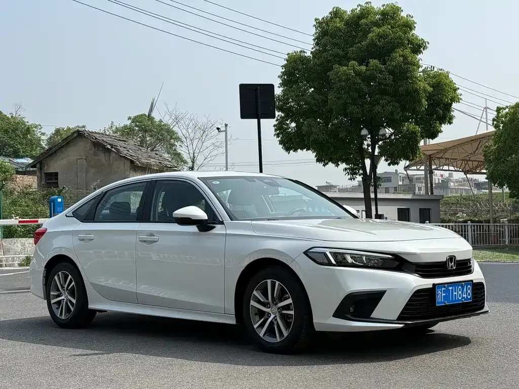 Honda Civic — фото 7