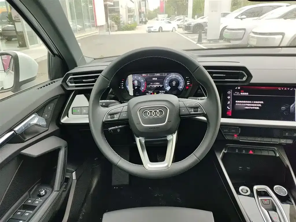 Audi A3 — фото 7