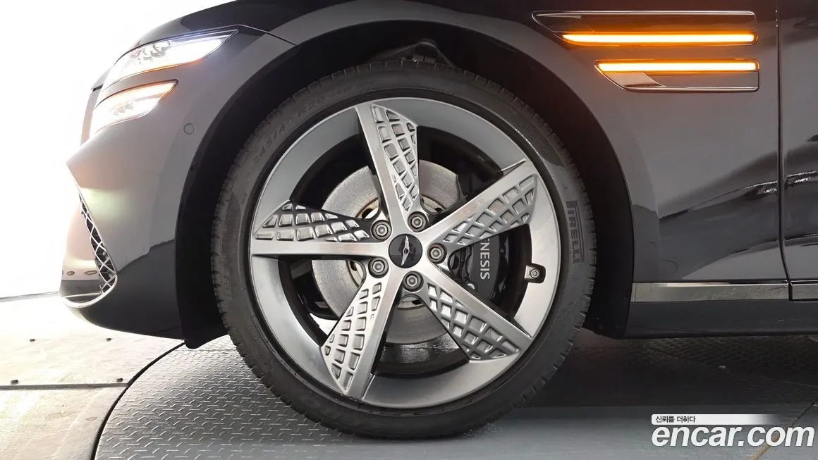 Genesis G80 — фото 10