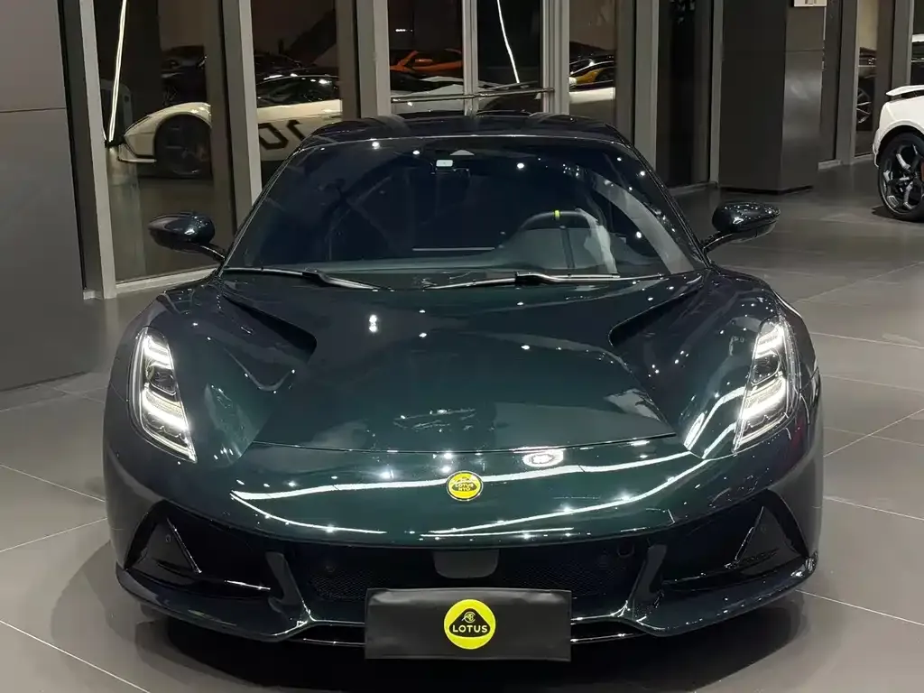 Lotus Emira