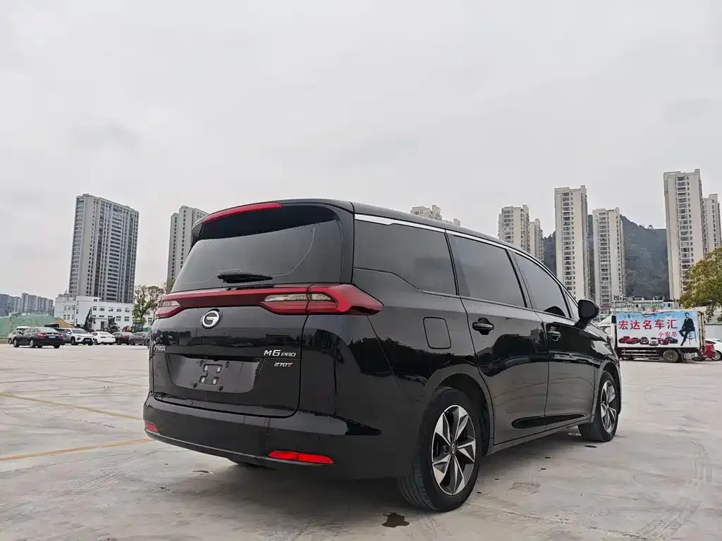 GAC Motor Trumpchi M6 — фото 6