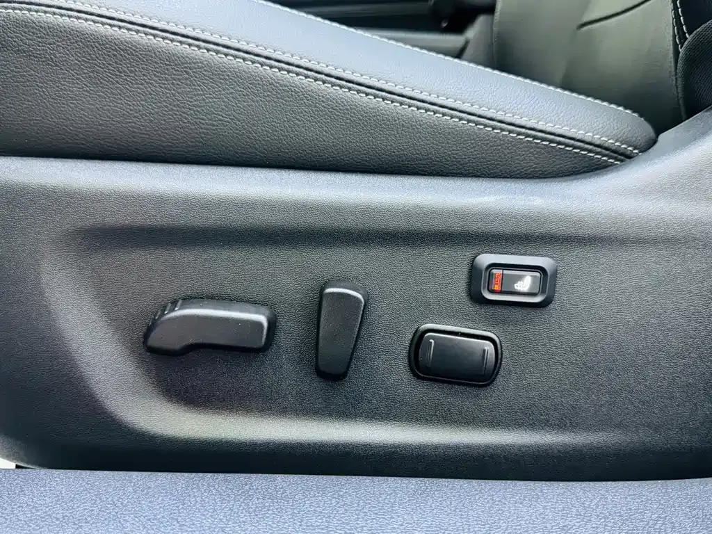Nissan Teana — фото 9