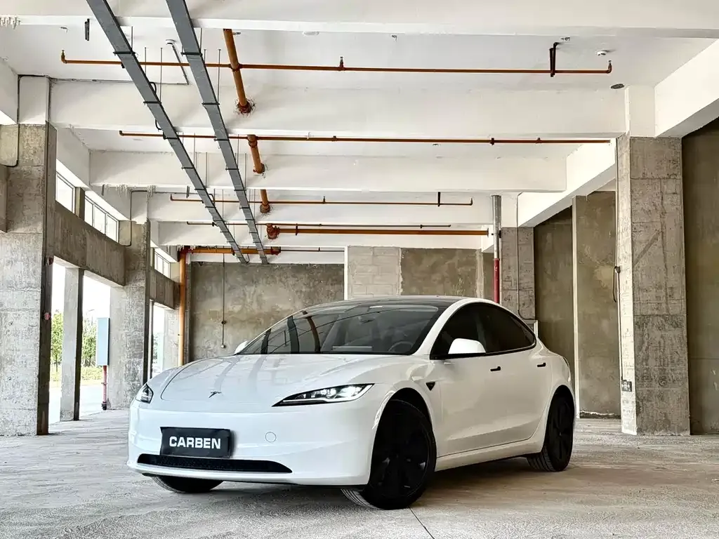 Tesla Model 3 — фото 3