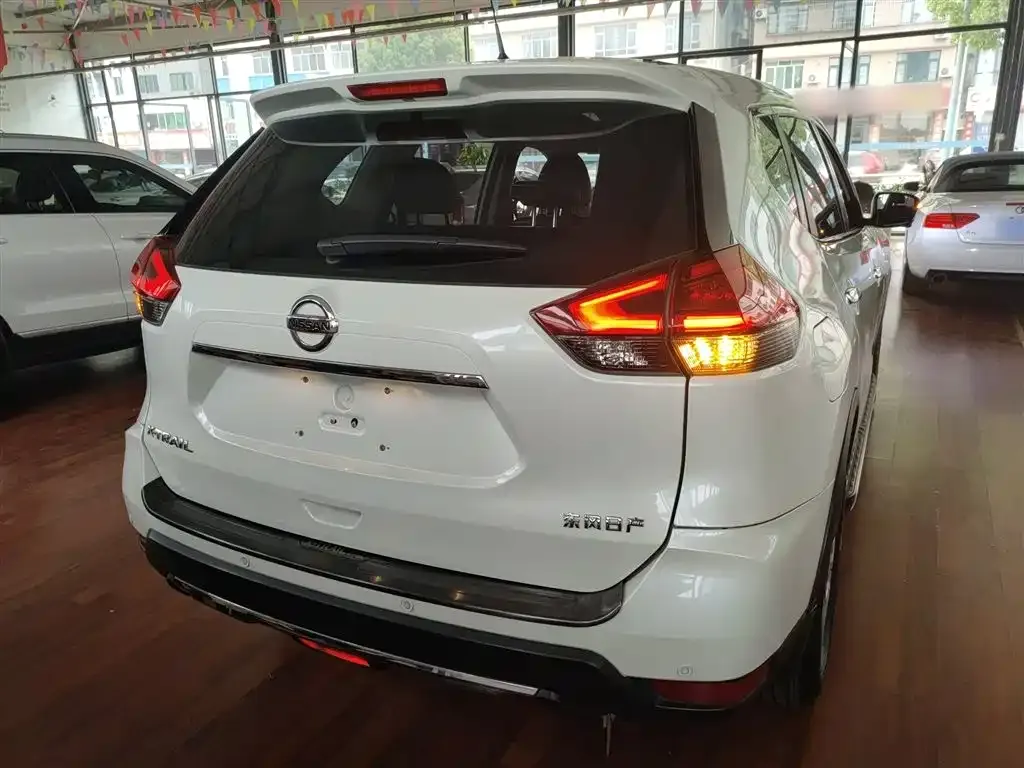 Nissan X-Trail 2021 из CN, фото 9