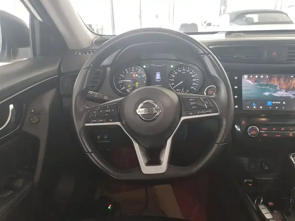 Nissan X-Trail 2021 из CN, фото 2
