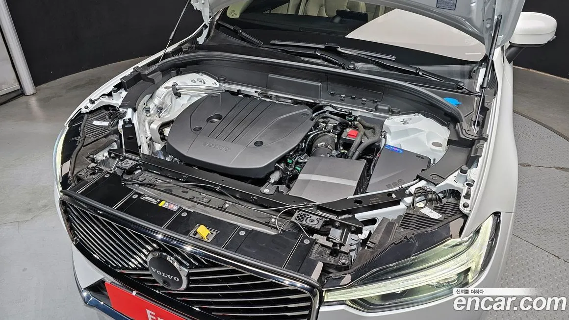 Volvo XC60 2026 из KR, фото 6