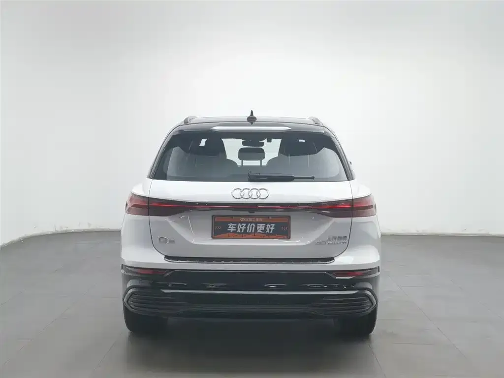 Audi Q5 e-tron 2023 из CN, фото 2