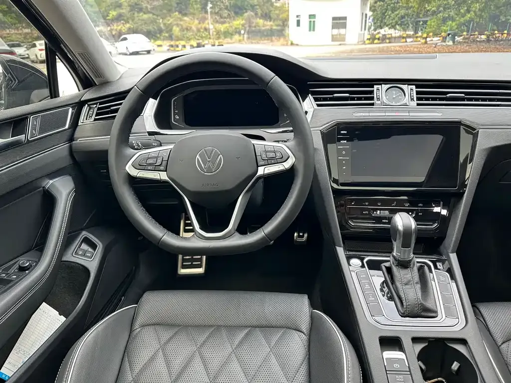 Volkswagen Magotan GTE PHEV 2024 из CN, фото 4