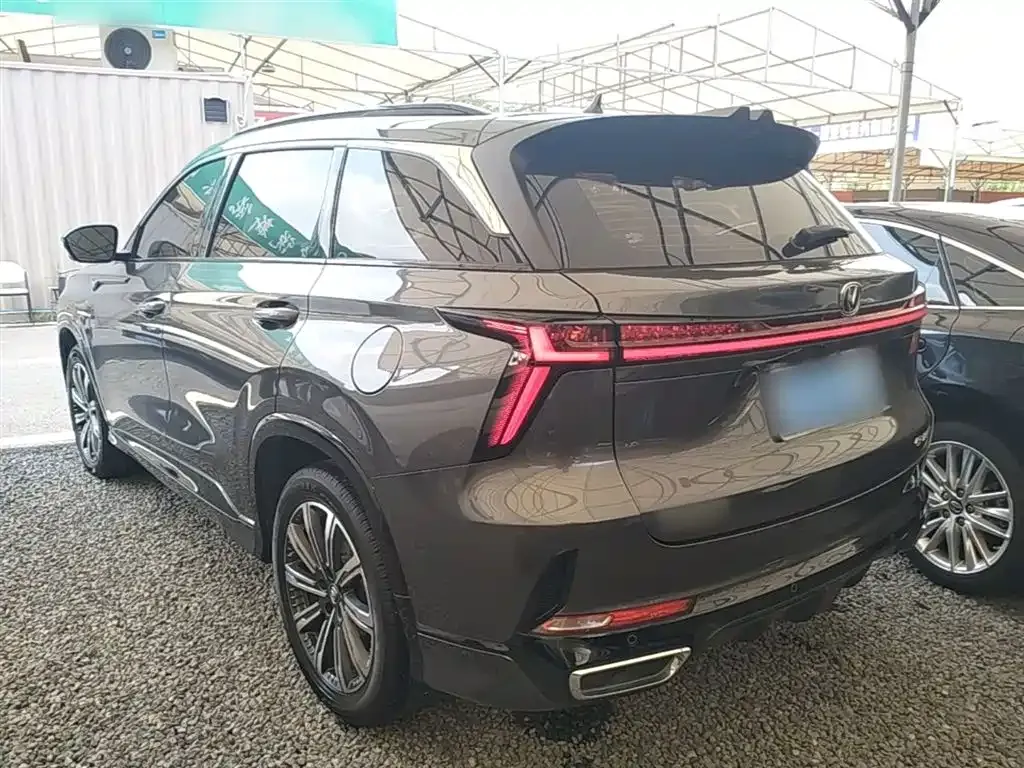 Changan CS75PLUS — фото 9