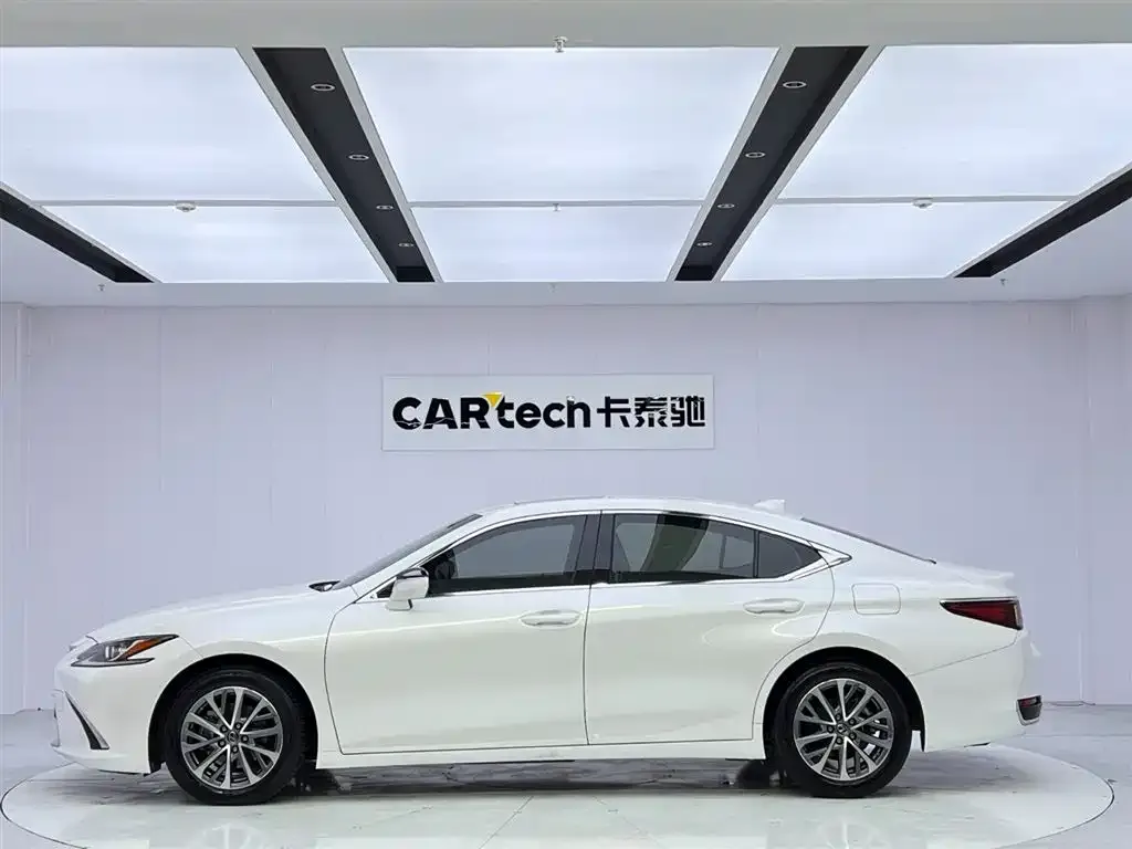 Lexus ES 2024 из CN, фото 7