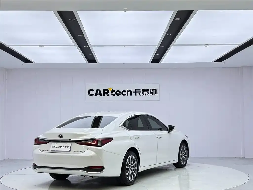 Lexus ES 2024 из CN, фото 3