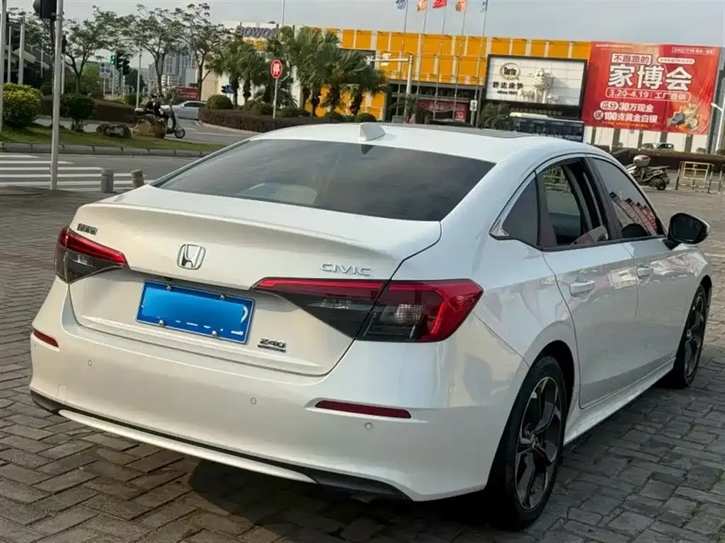 Honda Civic — фото 9