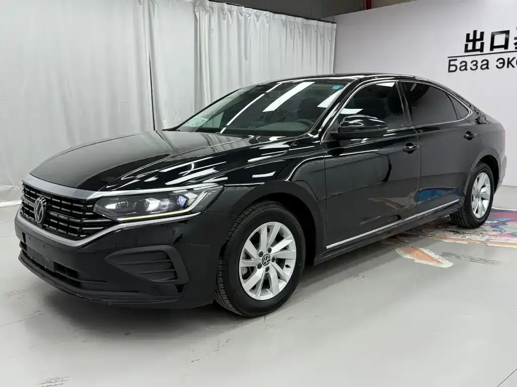 Volkswagen Passat — фото 1