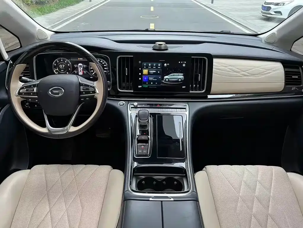 GAC Motor Trumpchi M8 — фото 3