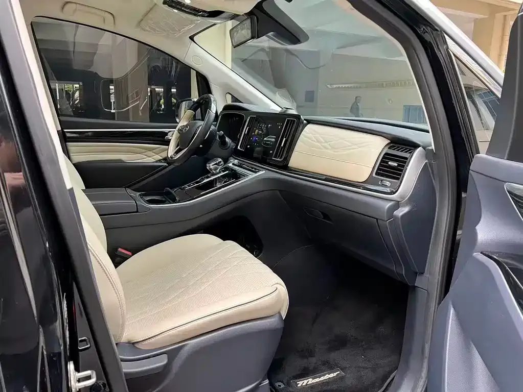 GAC Motor Trumpchi M8 — фото 2