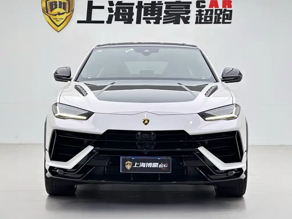 Lamborghini Urus — фото 2