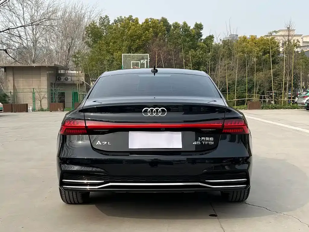 Audi A7L — фото 4