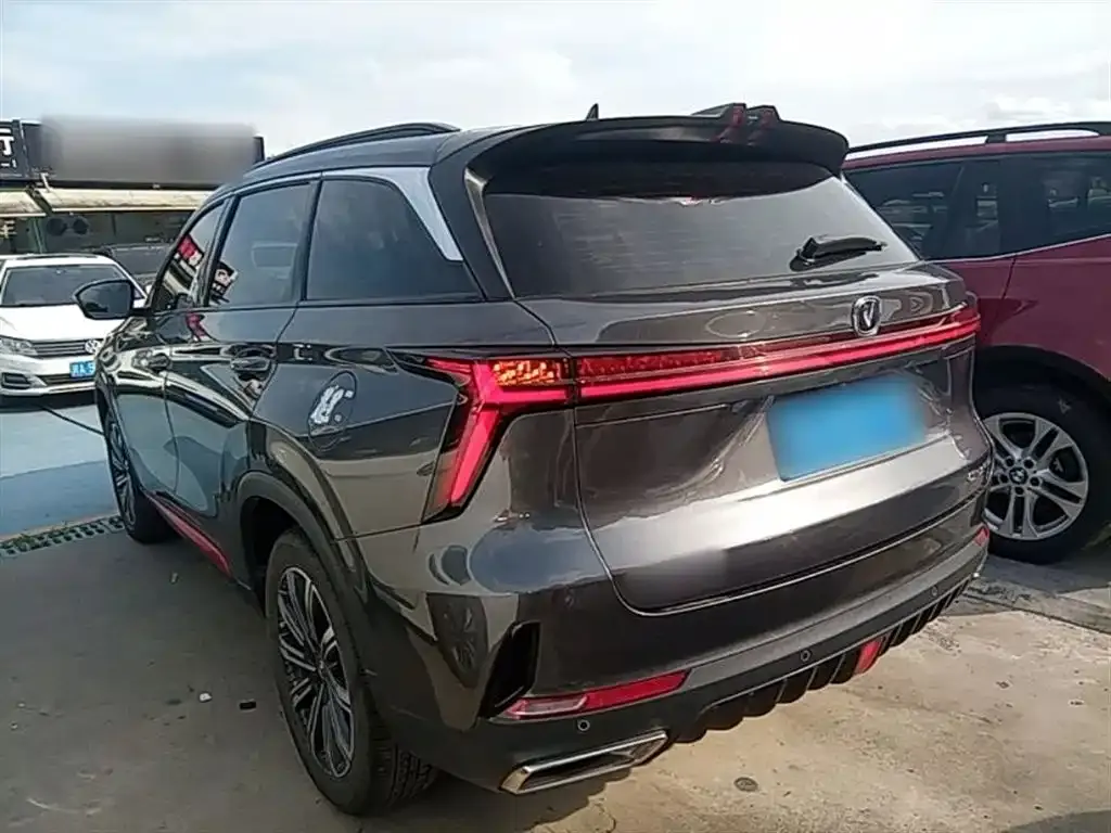 Changan CS75PLUS — фото 2