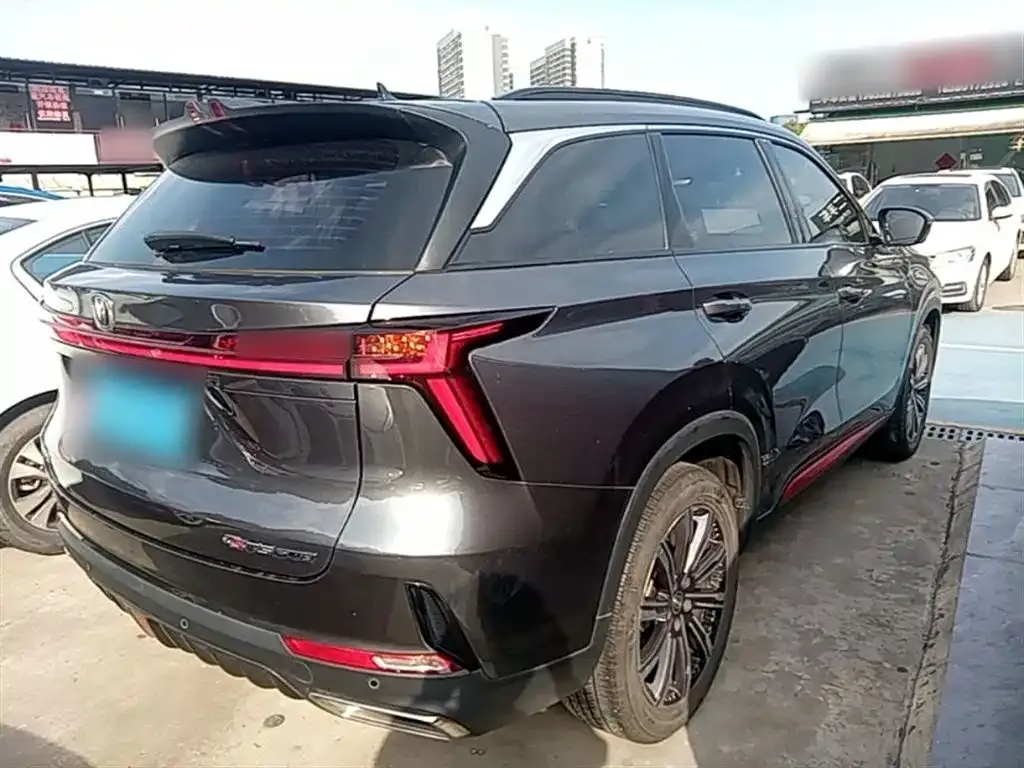 Changan CS75PLUS — фото 3