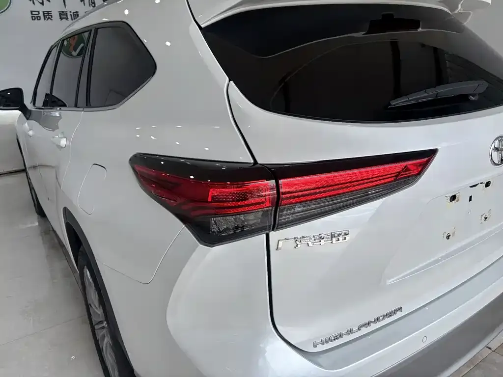 Toyota Highlander 2024 из CN, фото 8