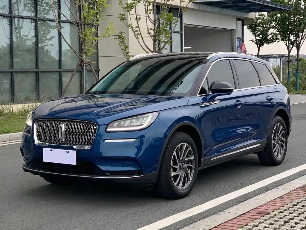 Lincoln Corsair — фото 1