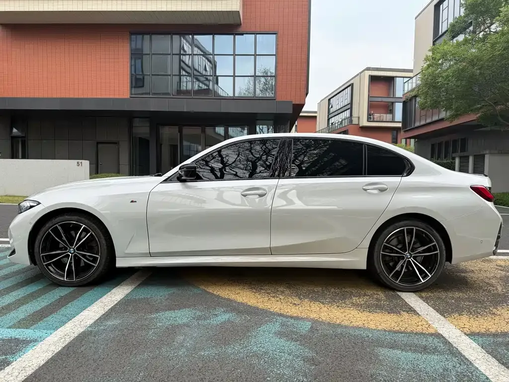 BMW 3 Series — фото 10