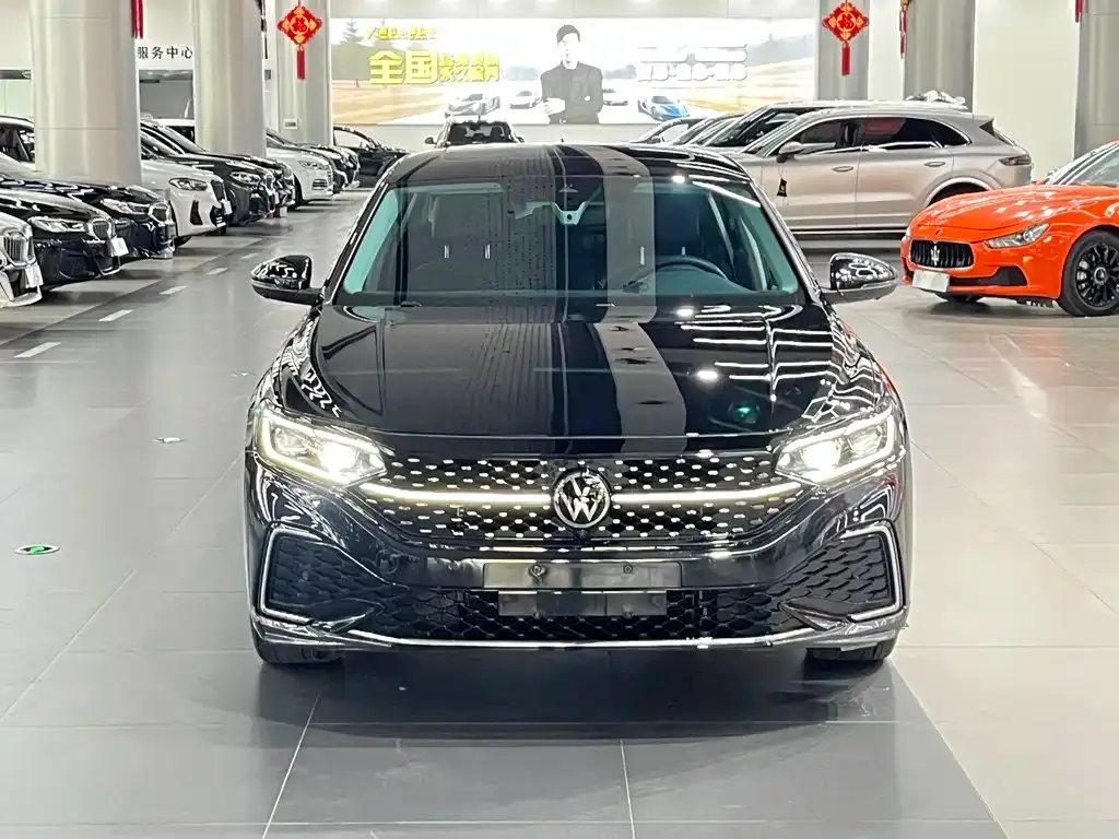 Volkswagen Passat — фото 9
