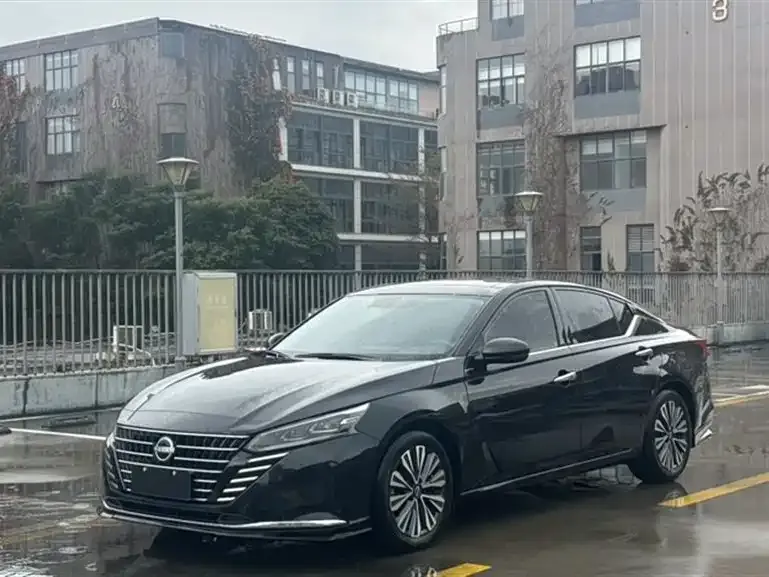 Nissan Teana — фото 10