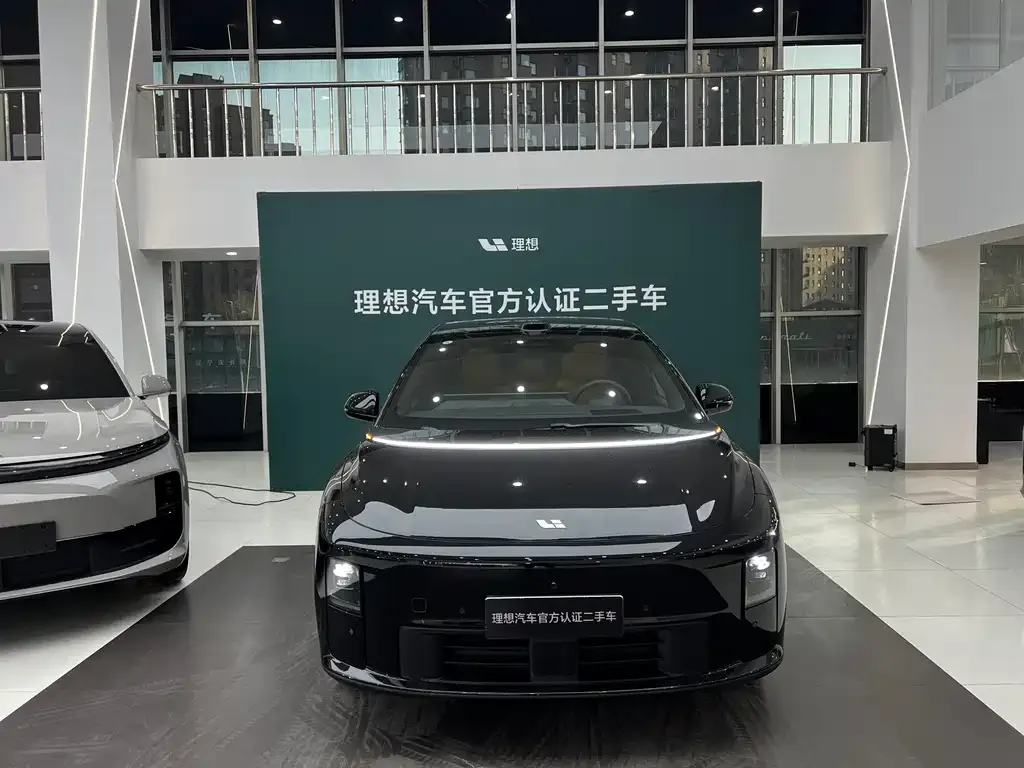 Li Auto i6