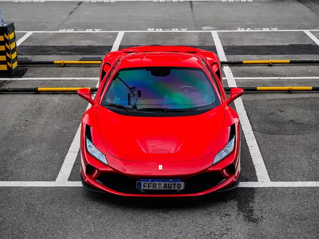 Ferrari F8 — фото 6