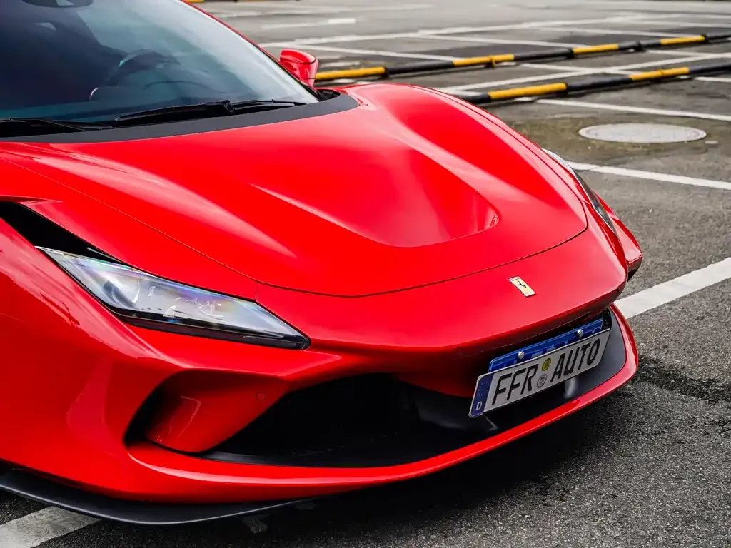 Ferrari F8 — фото 7