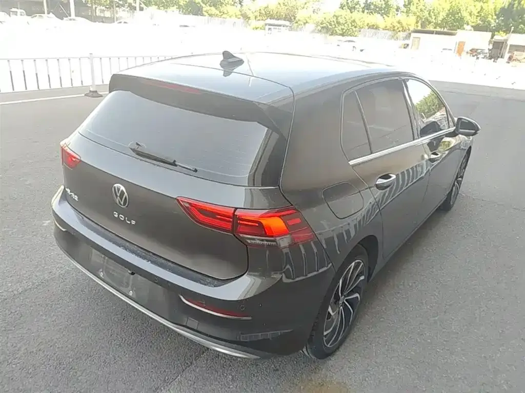 Volkswagen Golf 2021 из CN, фото 8