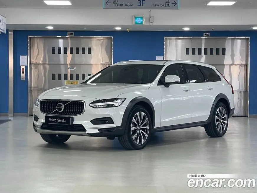Volvo V90