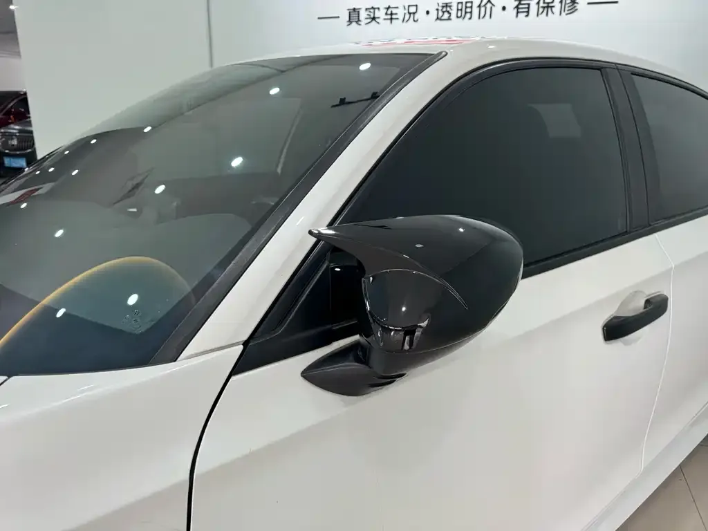 Honda Civic — фото 5