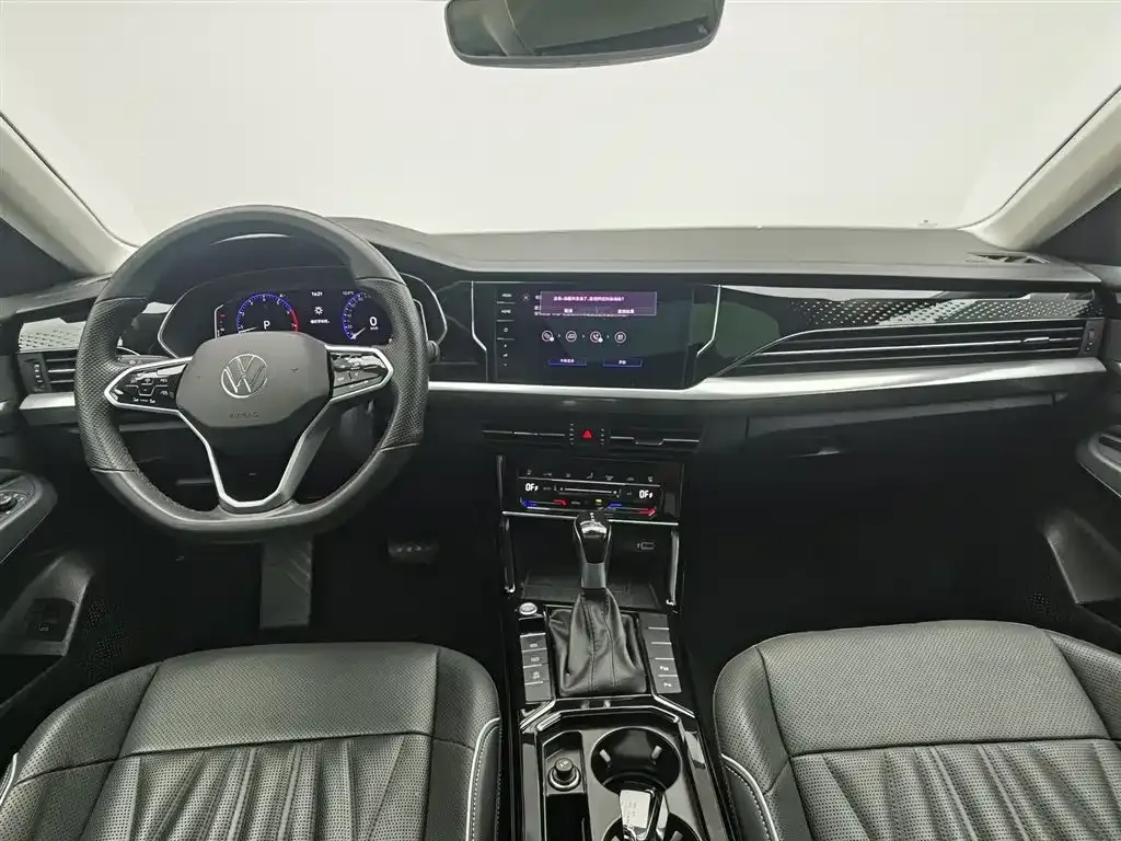 Volkswagen Passat — фото 4