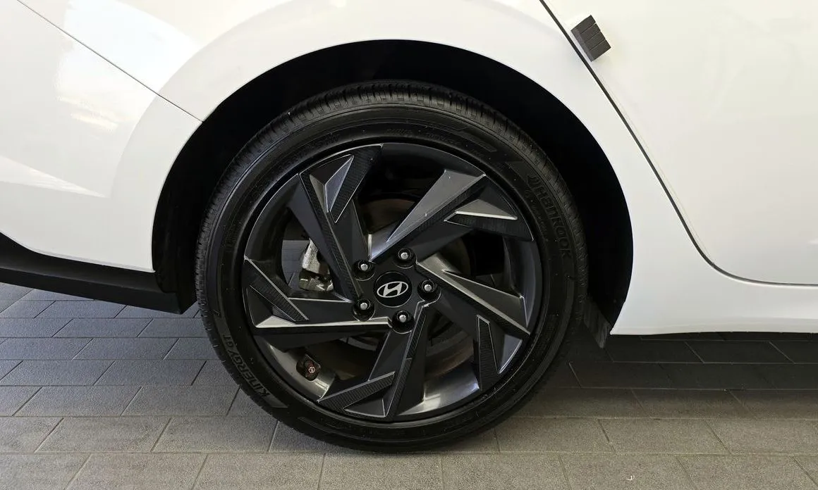 Hyundai AVANTE — фото 6