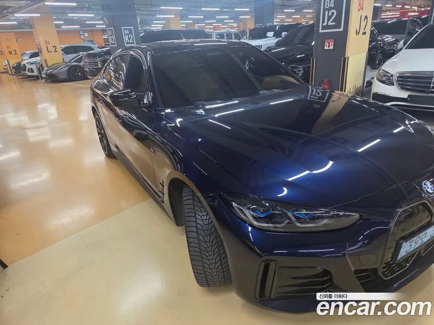 BMW i4 2022 из KR, фото 8