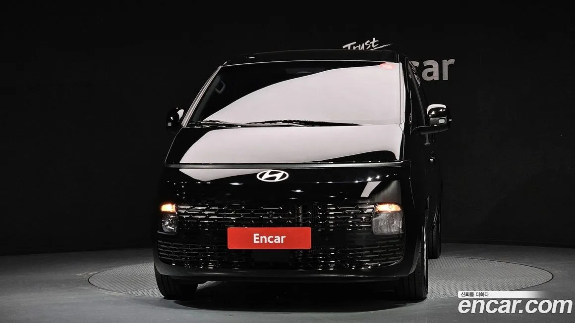 Hyundai Staria — фото 2