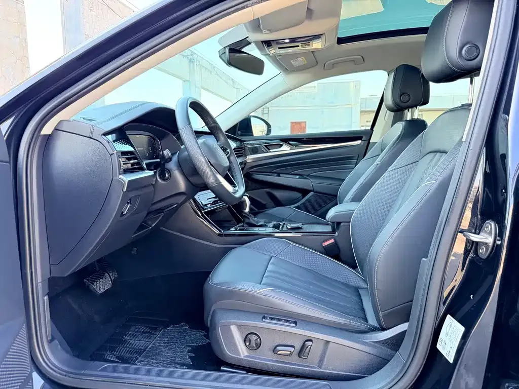 Volkswagen Passat — фото 3