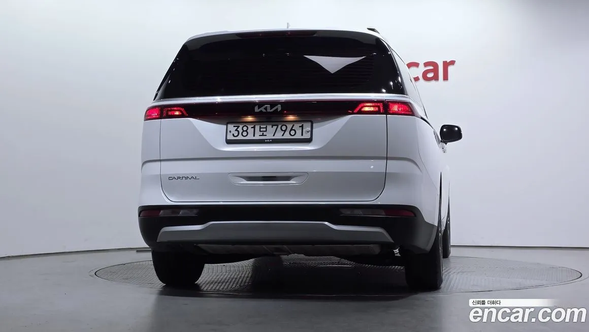 Kia Carnival 2023 из KR, фото 2