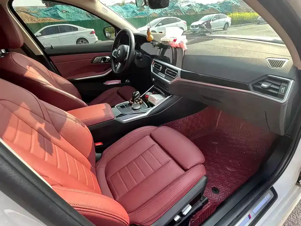BMW 3 Series 2021 из CN, фото 5