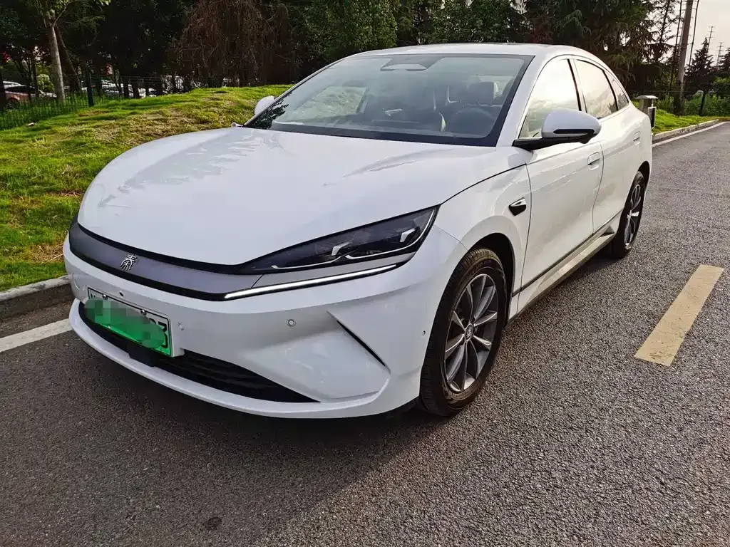 BYD Qin L