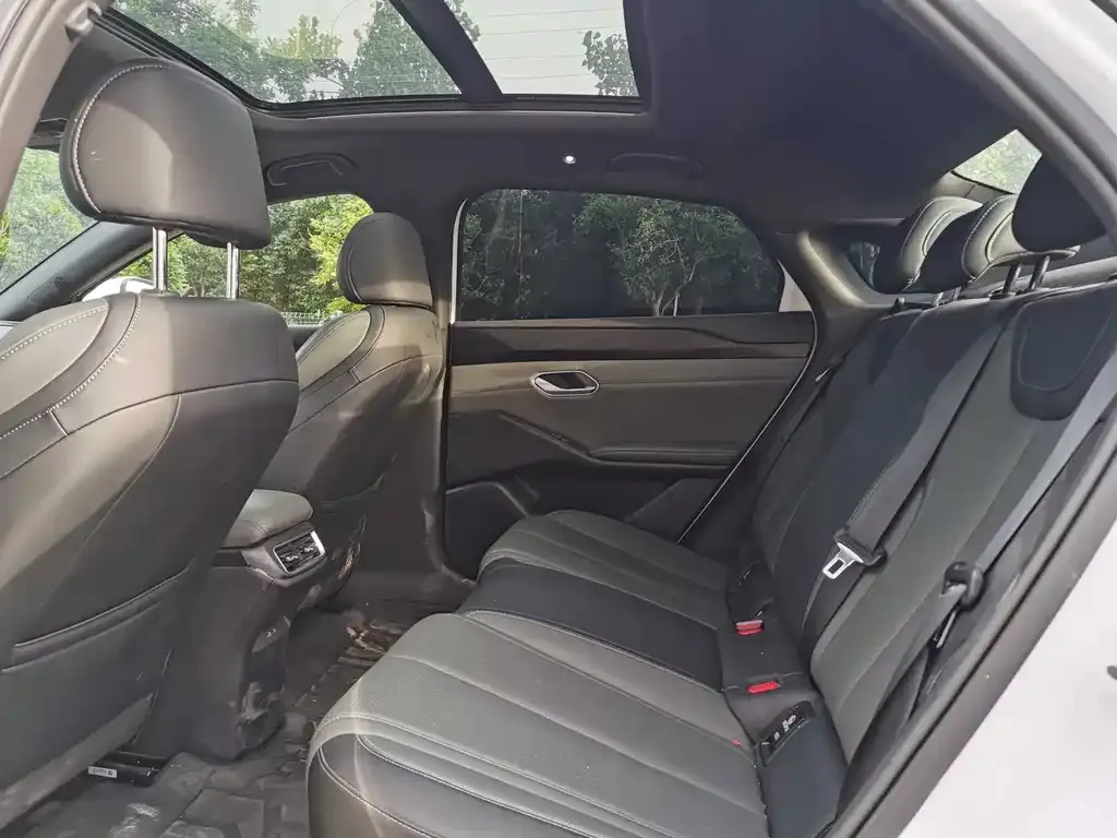 BYD Qin L 2025 из CN, фото 6