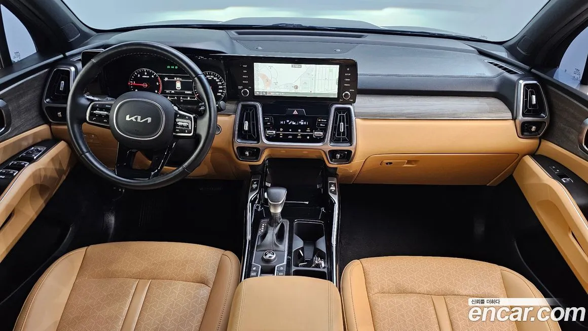 Kia Sorento — фото 6