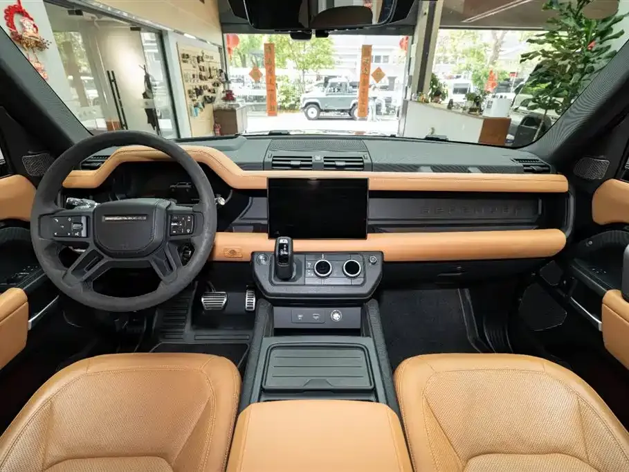 Land Rover Defender — фото 7