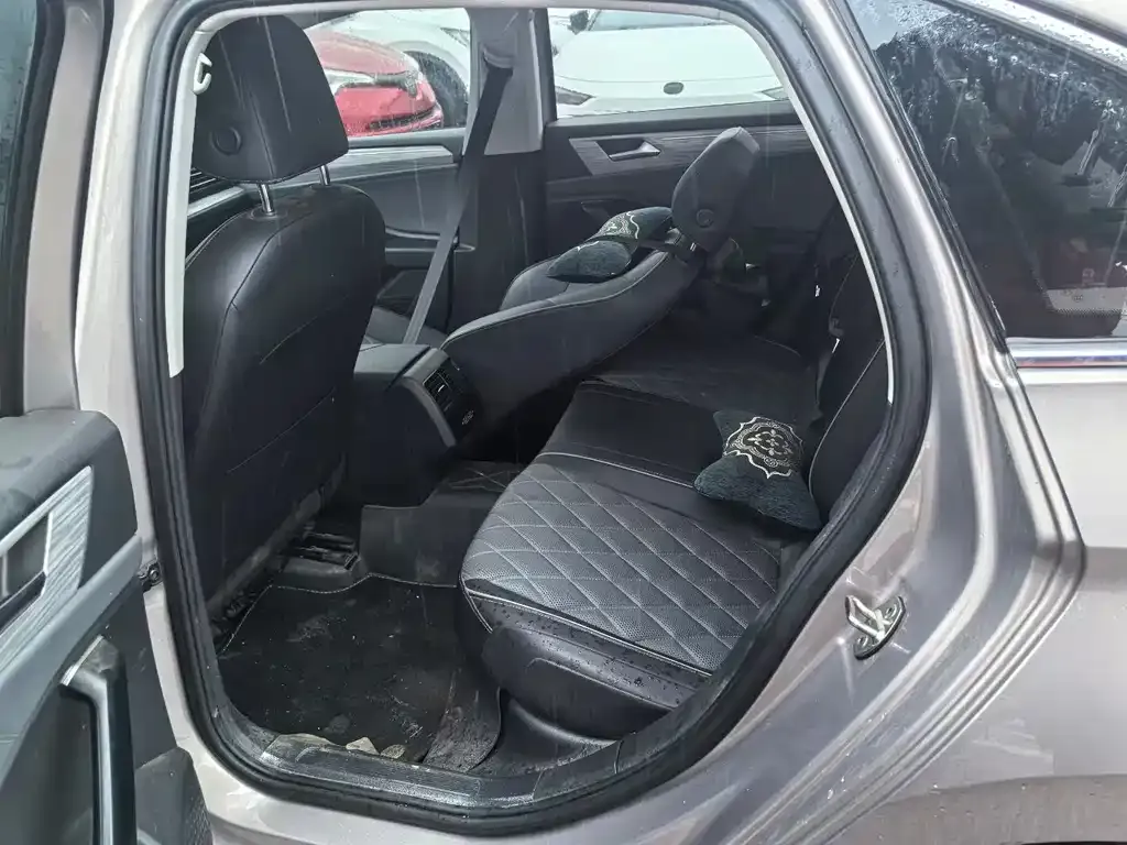 Volkswagen Sagitar 2022 из CN, фото 4