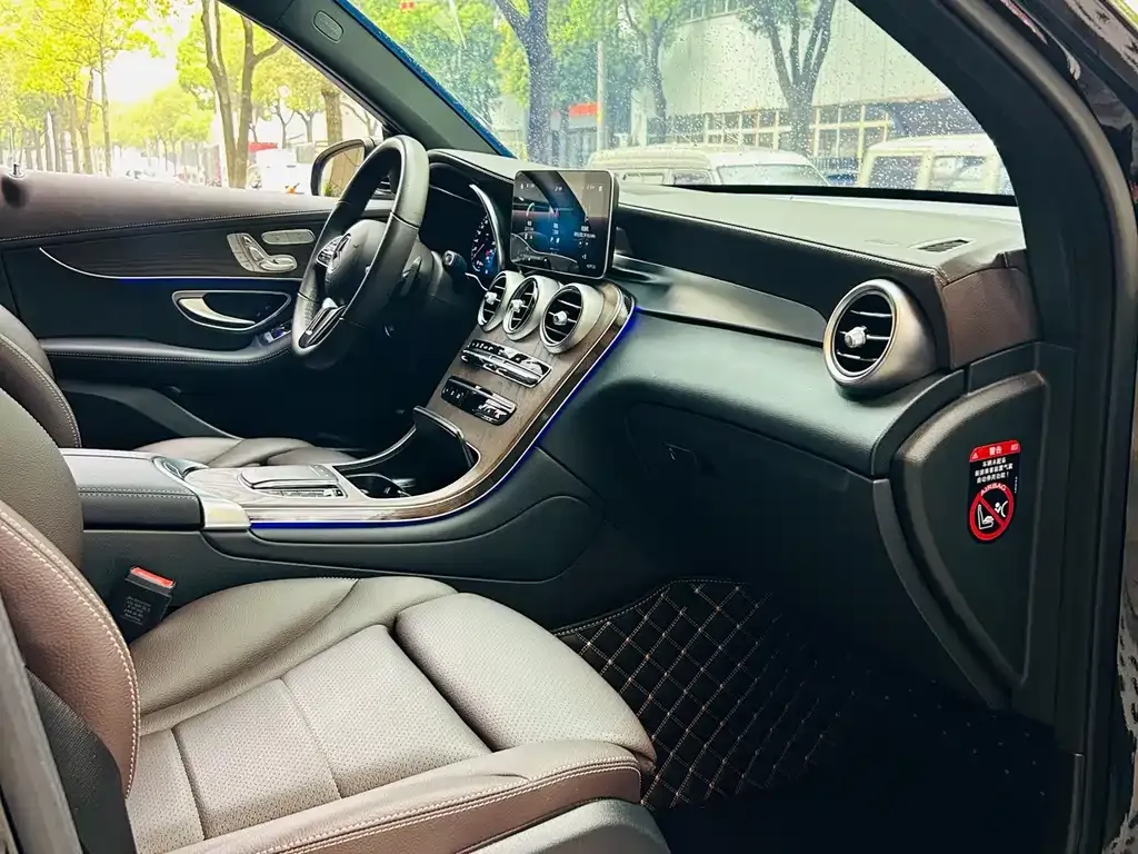 Mercedes-Benz GLC 2023 из CN, фото 4