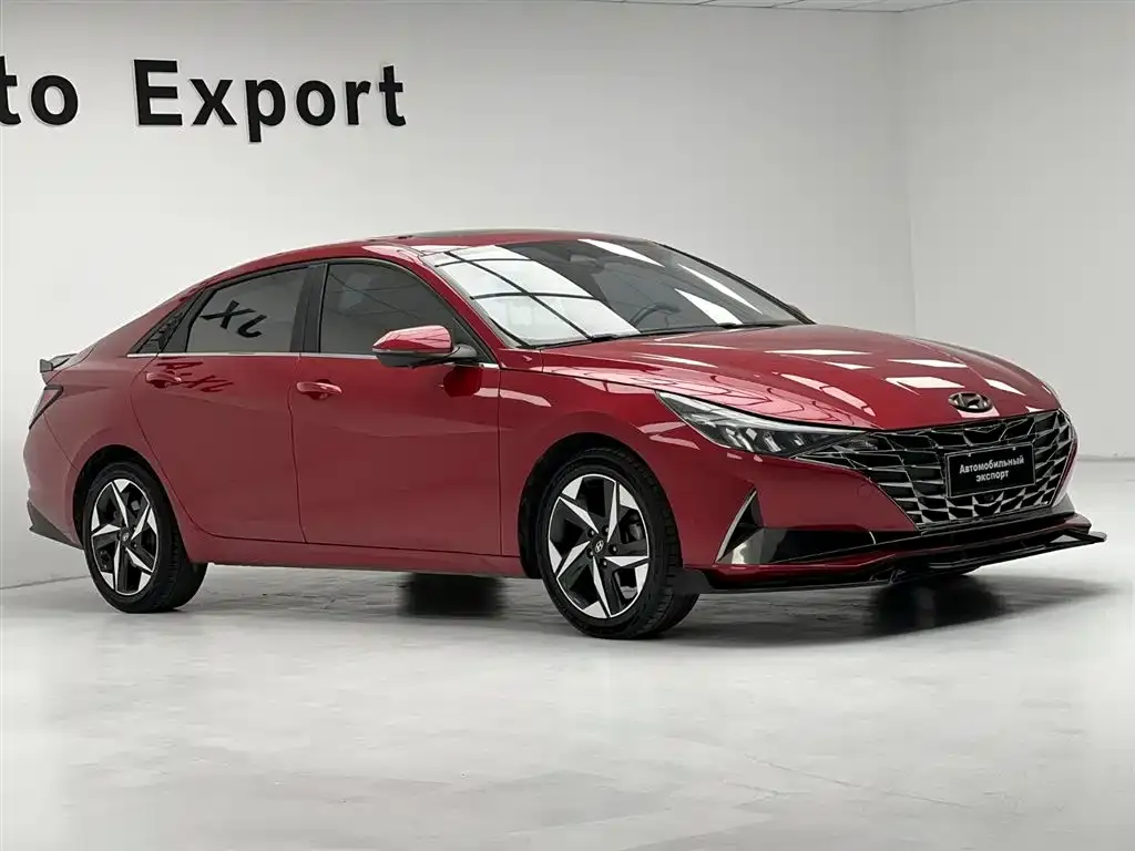 Hyundai Elantra — фото 4