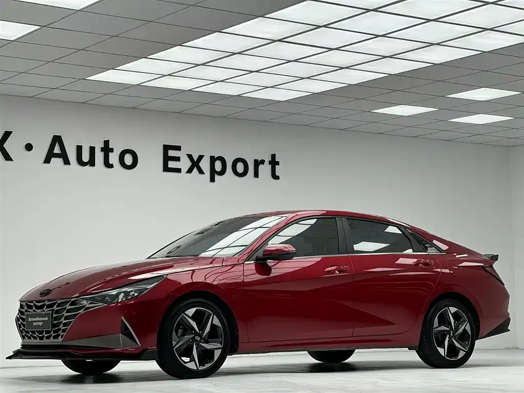 Hyundai Elantra — фото 6
